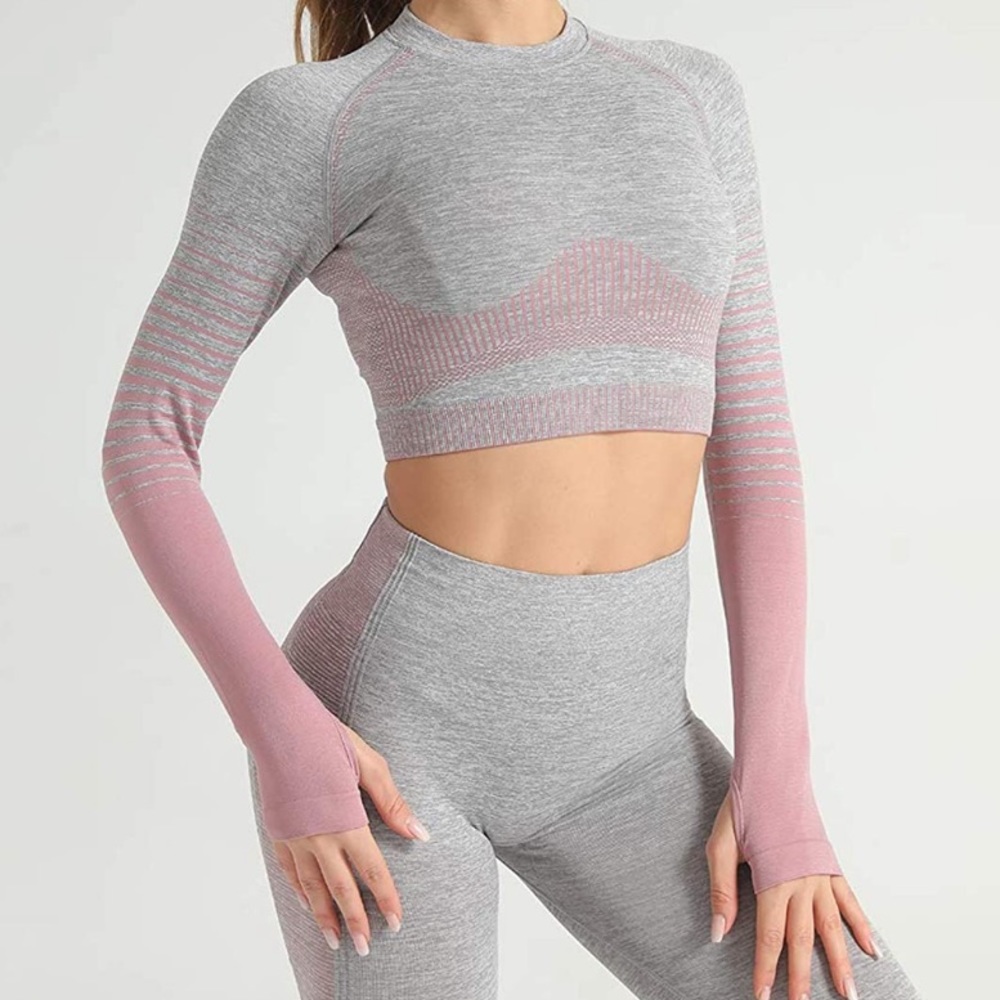 Ombré Workout Set - Picture 2 of 5
